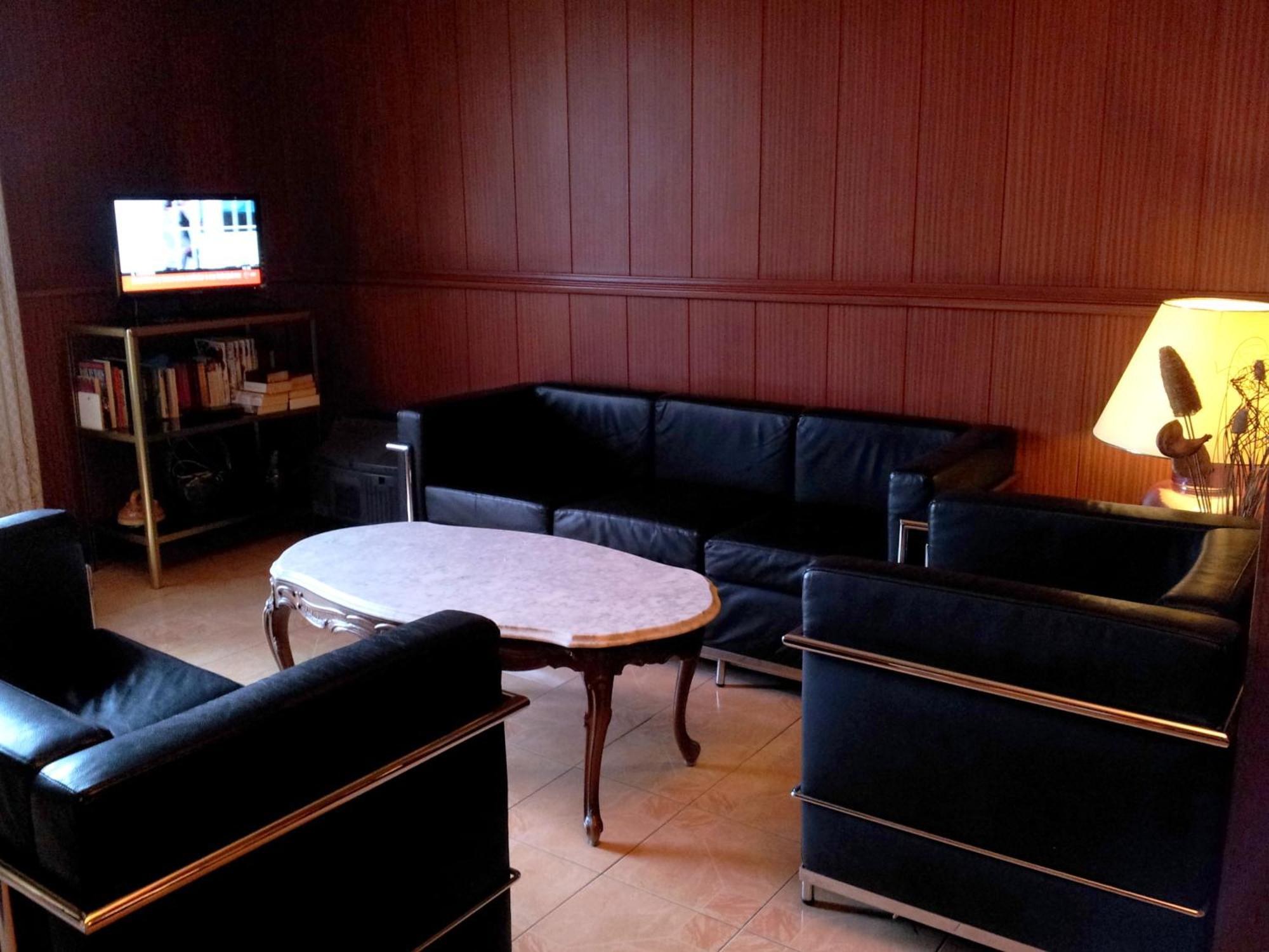 ברצלונה Hotel Toledano Ramblas מראה חיצוני תמונה