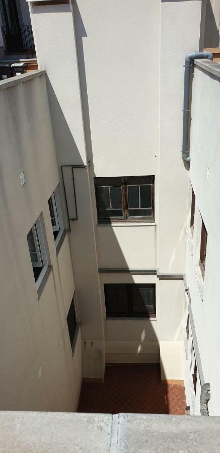 ברצלונה Hotel Toledano Ramblas מראה חיצוני תמונה